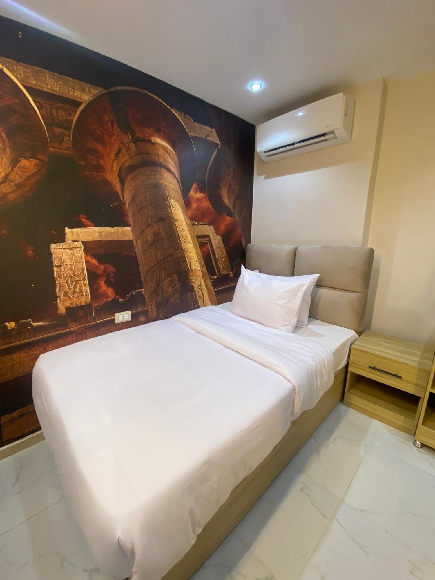 Royal Golden Pyramids Inn Giza Екстер'єр фото