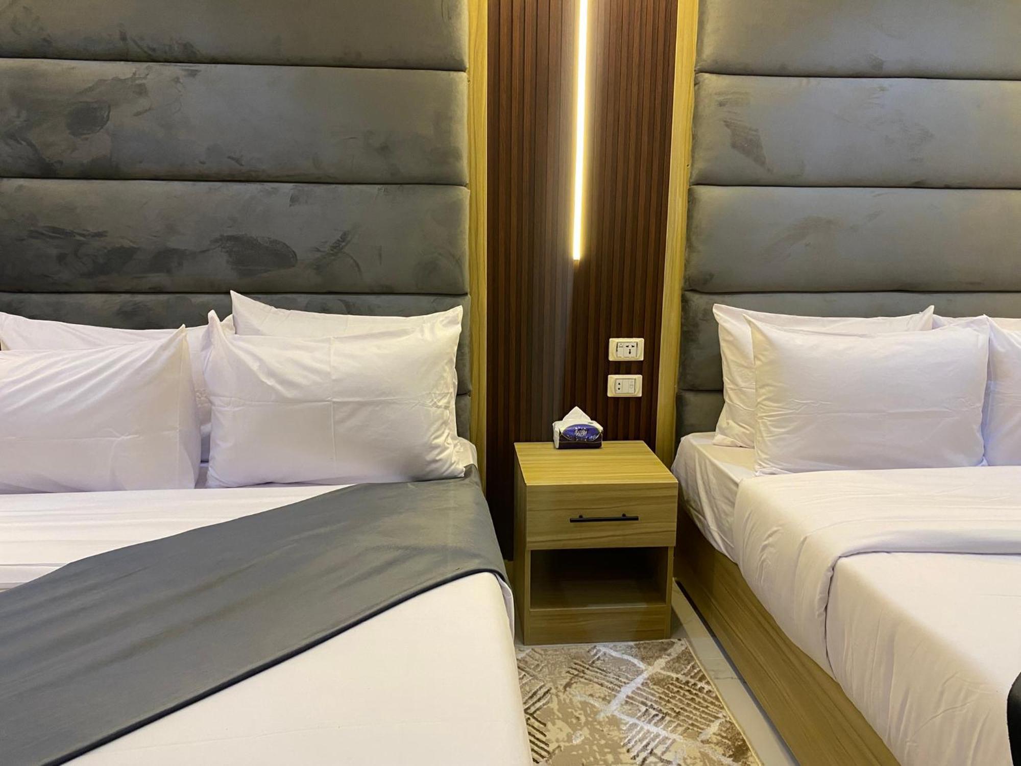 Royal Golden Pyramids Inn Giza Екстер'єр фото
