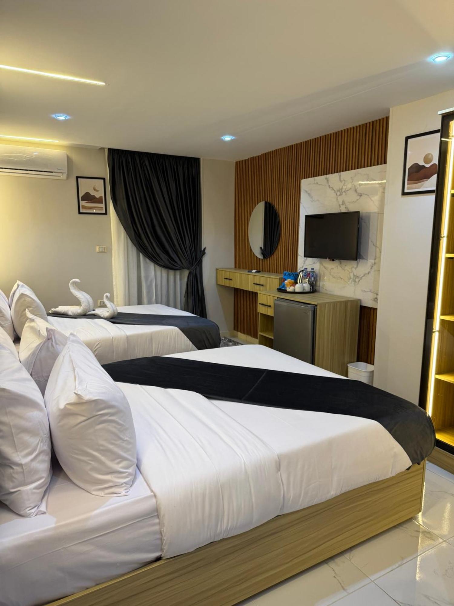Royal Golden Pyramids Inn Giza Екстер'єр фото