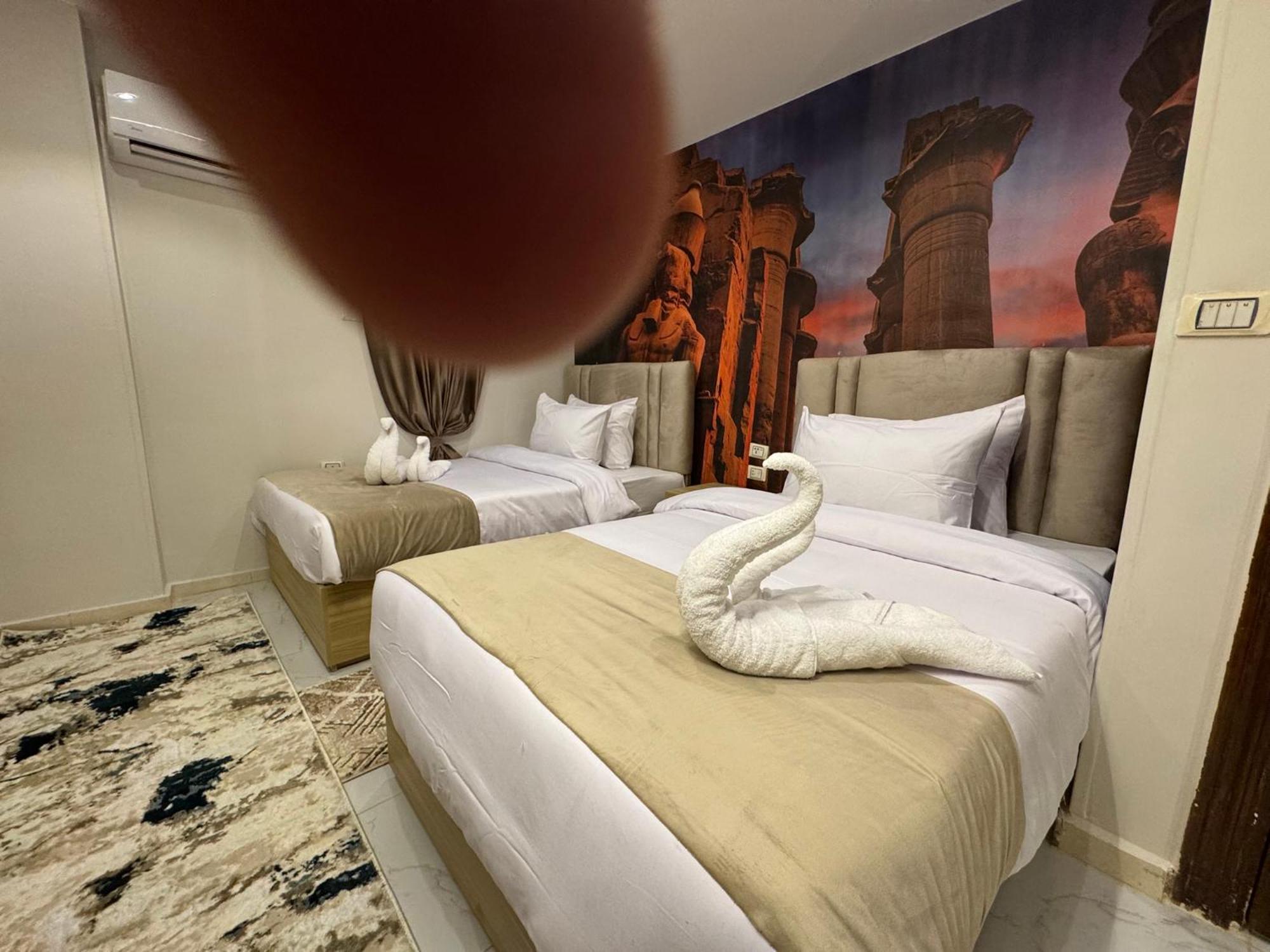 Royal Golden Pyramids Inn Giza Екстер'єр фото