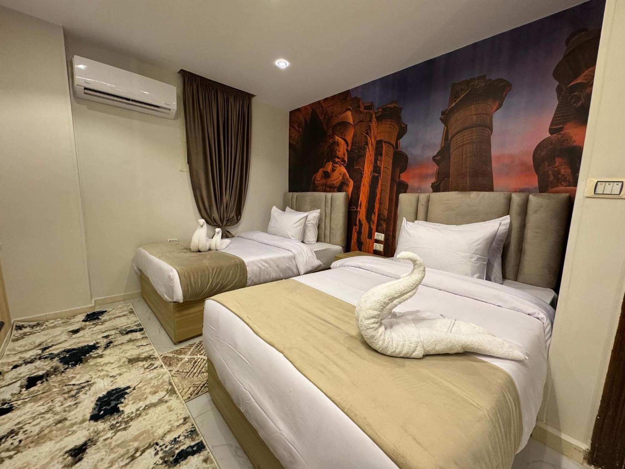 Royal Golden Pyramids Inn Giza Екстер'єр фото