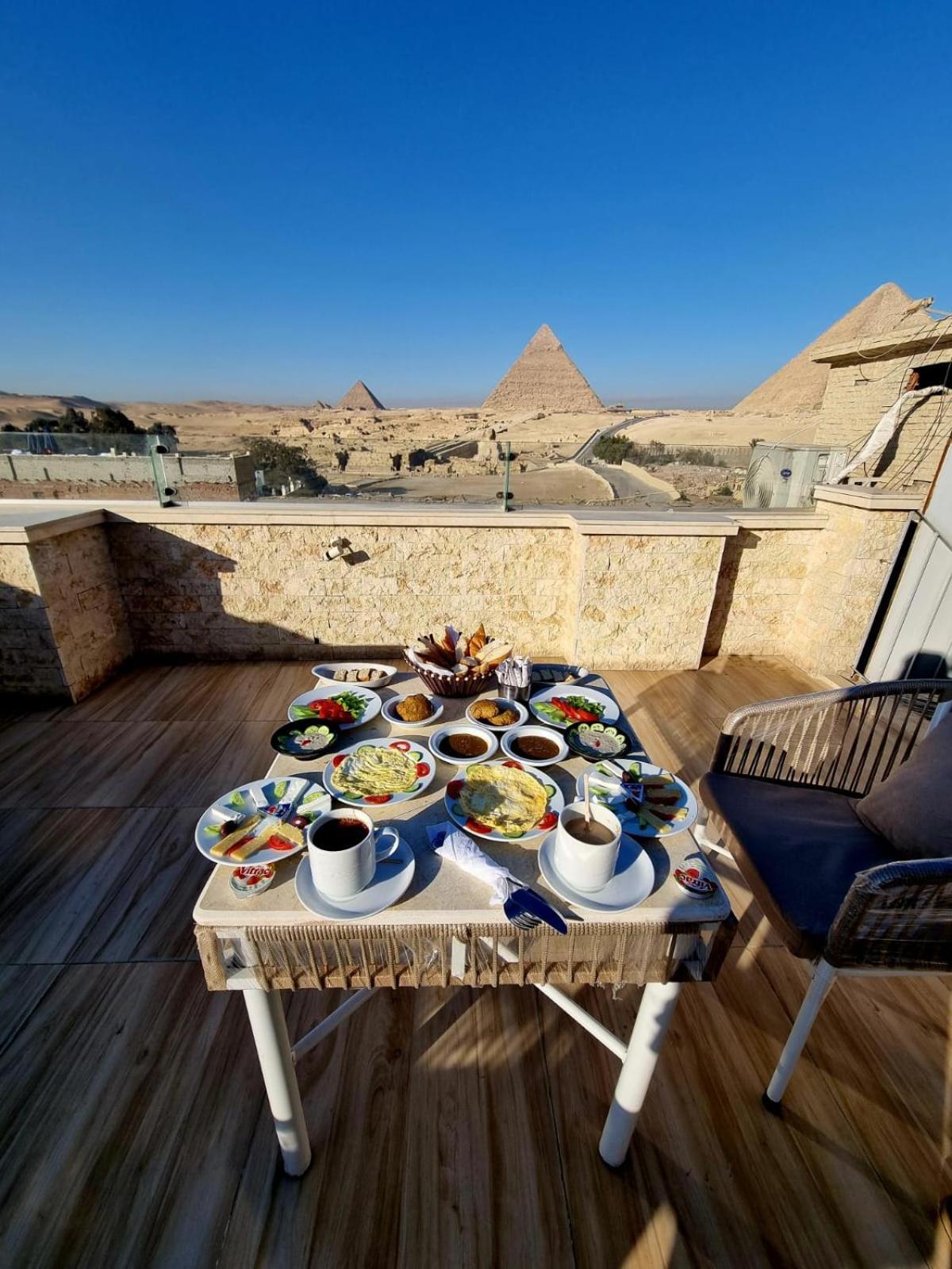 Royal Golden Pyramids Inn Giza Екстер'єр фото